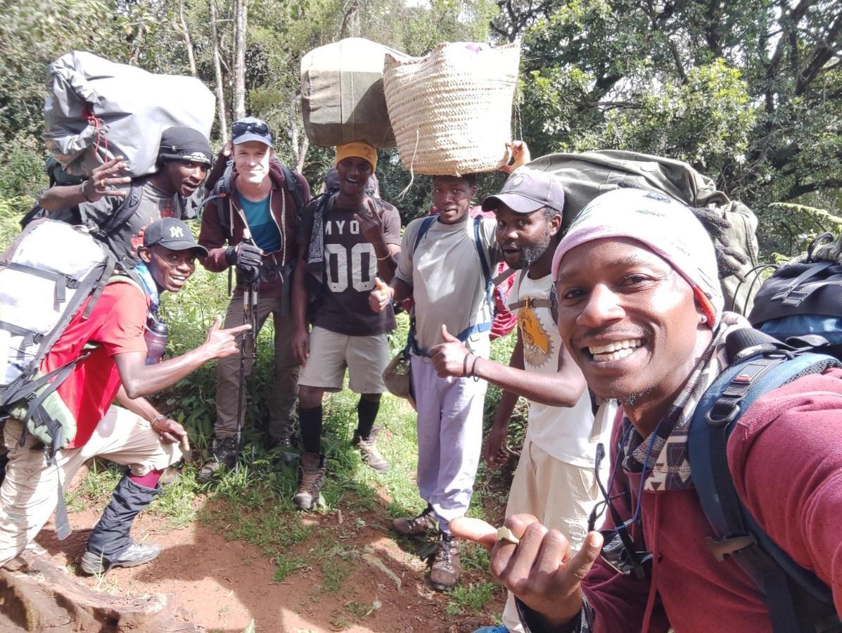 Mai Kilimanjaro Home Stay Marangu Exterior foto